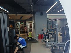 -超鹿运动(五四路恒力城店)