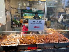 -老黄记手撕烤兔(玉林街店)