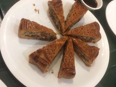 -广东仔港式茶餐厅(银泰店)