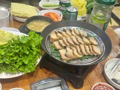 -喇喇排骨火锅·传统韩式脊骨汤(望京西园总店)