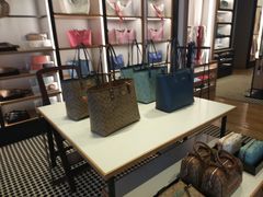 -COACH蔻驰(百联奥特莱斯广场店)