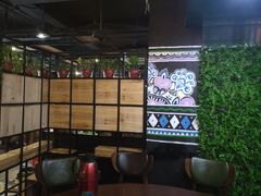 -朋友圈概念餐厅(象山万达广场店)