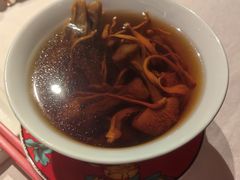 盖碗瓦罐汤-千百味红餐厅·江西菜(绿地双子塔店)