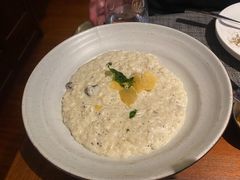 -MONICH牛排融合餐厅(和义大道购物中心店)