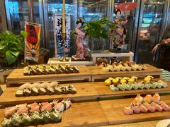 -大中华希尔顿酒店-念自助餐·嗨啤·小龙虾