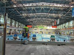 -奥冠体育华师附中恒温游泳馆