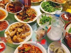 -三亚火车头万人海鲜广场