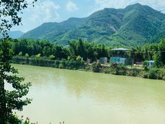 -雅鲁激流探险漂流