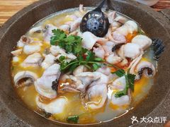-大鼎石锅鱼(春江里店)