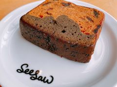 桂圆黑芝麻磅蛋糕-Seesaw Coffee(朝阳大悦城店)