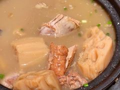 -楚山晓·湖北菜(武汉光谷K11店)