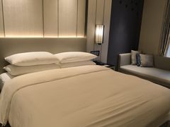 -深圳彭年万丽酒店