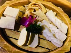 -滇釜火锅·能喝汤的火锅(车公庄店)