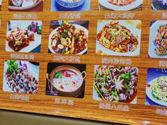 -覃记海鲜美食餐厅