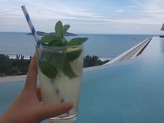 -瑰丽酒店·海吧·天际下午茶·现场DJ·天台酒吧