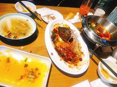 -隔壁老王·家常云南菜(花巷店)