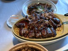 -八府香鸭·啫啫煲(华山路店)