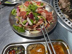 -马路牙子烧烤音乐酒馆(望京店)