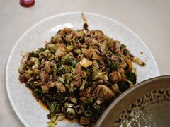 -茅屋大酒店