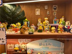 -猫的天空之城概念书店(丽江古城饮玉巷店)