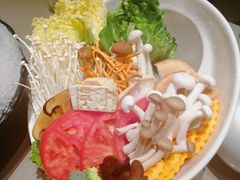 -享月汤皇·海鲜小火锅·聚会(曲江创意谷店)