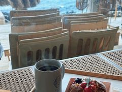 -Cafe Aewol Monsant