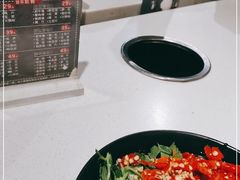 -钢管厂五区小郡肝串串香火锅(人民广场店)