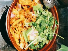 -胡须佬鸡煲四季火锅(海雅缤纷城店)
