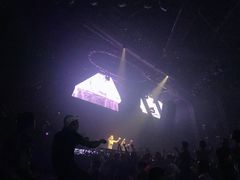 -简奥斯汀·赫本酒吧