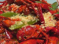 金湖蒜香龙虾-沪小胖·小龙虾(八佰伴店)