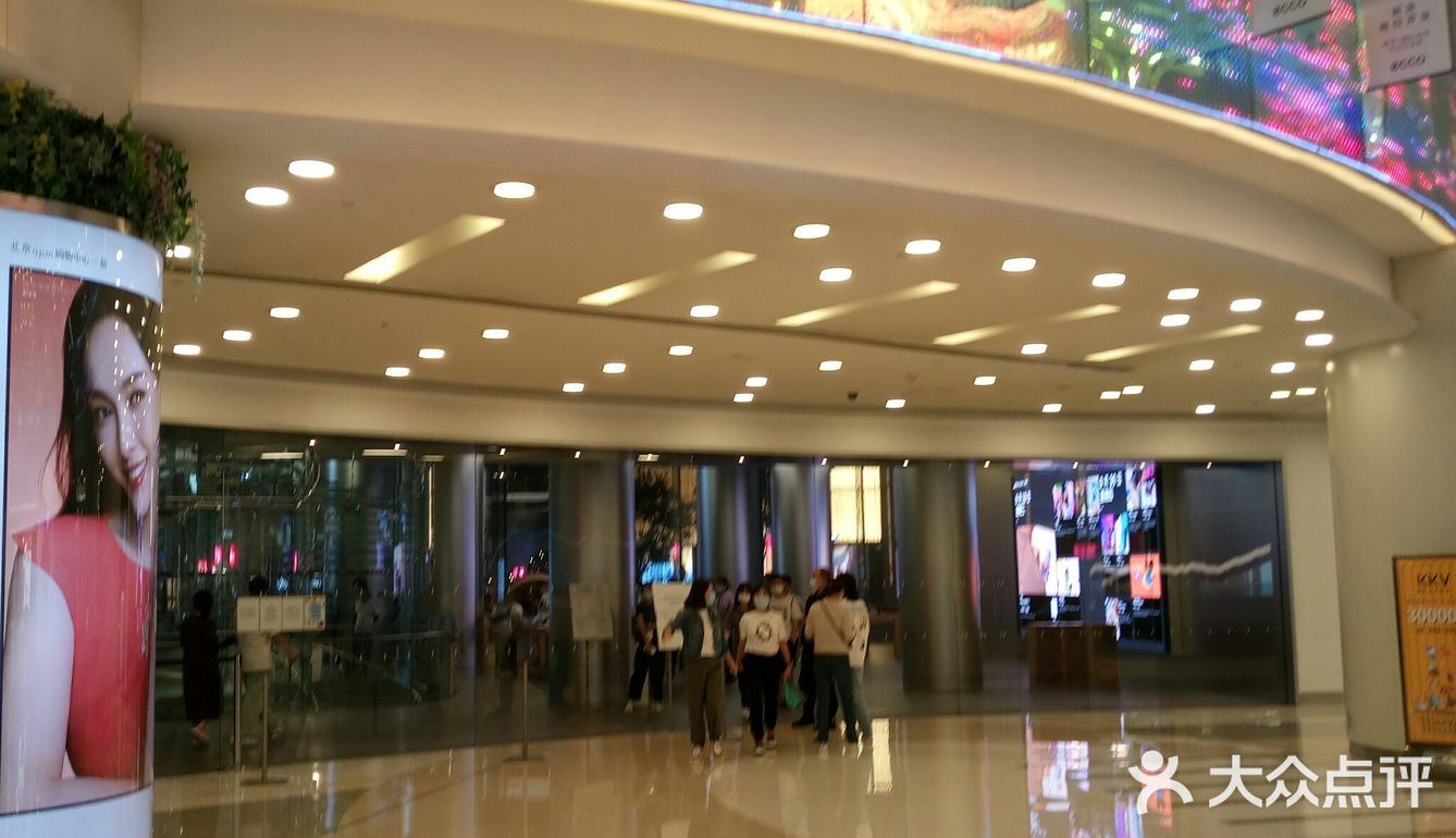 逛街的宝藏商场王府井APm