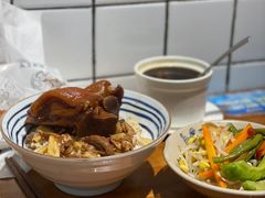 -红猪卤肉饭(大西洋美食城店)
