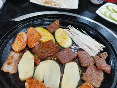 -牛得很·鲜牦牛肉烧烤·牛羊肉菌汤锅(康定店)