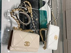 -CHANEL(恒隆广场店)