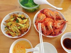 -乐禧母婴全自营月嫂(宝山店)