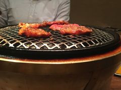 -焼肉まんぐう