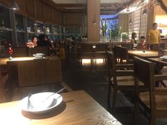 大堂-蜜桃餐厅·伴山(湖滨商业街店)