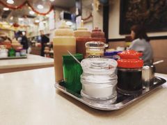 餐具摆设-洪利粥店茶餐厅