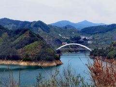 -浙西大峡谷