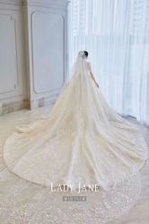 -Lady  Jane高端婚纱礼服馆