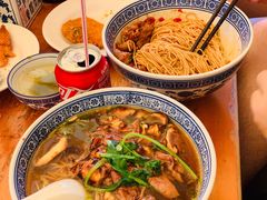 -沪西老弄堂面馆(定西路店)