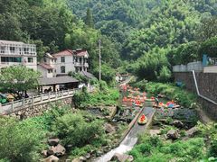 -藏龙百瀑漂流