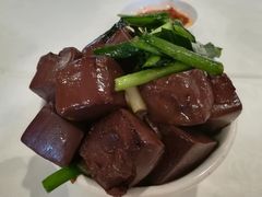 -半岛海鲜酒家