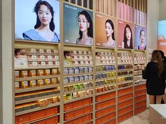 -moody彩瞳(环宇城店)