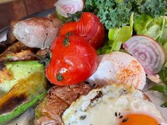 牛油果温泉蛋吐司-O'mills Sourdough Bakery&Bistro(永嘉路店)