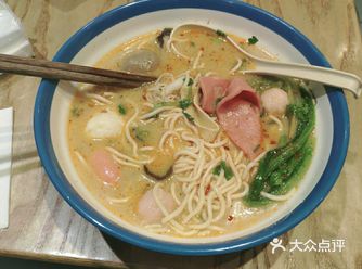 强烈推荐川蜀味的汤，其次是骨汤，汤头味道挺好的