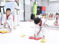 -吾道跆拳道·跳绳体适能·综合武道馆(乐坊·虹井生活广场店)