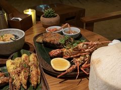 -三亚艾迪逊酒店·海滩烧烤 BARBACOA·现场乐队·浪漫晚餐·烧烤海鲜