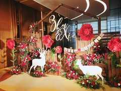 -苏州汇融广场假日酒店