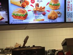 -肯德基(尖岭万达店)